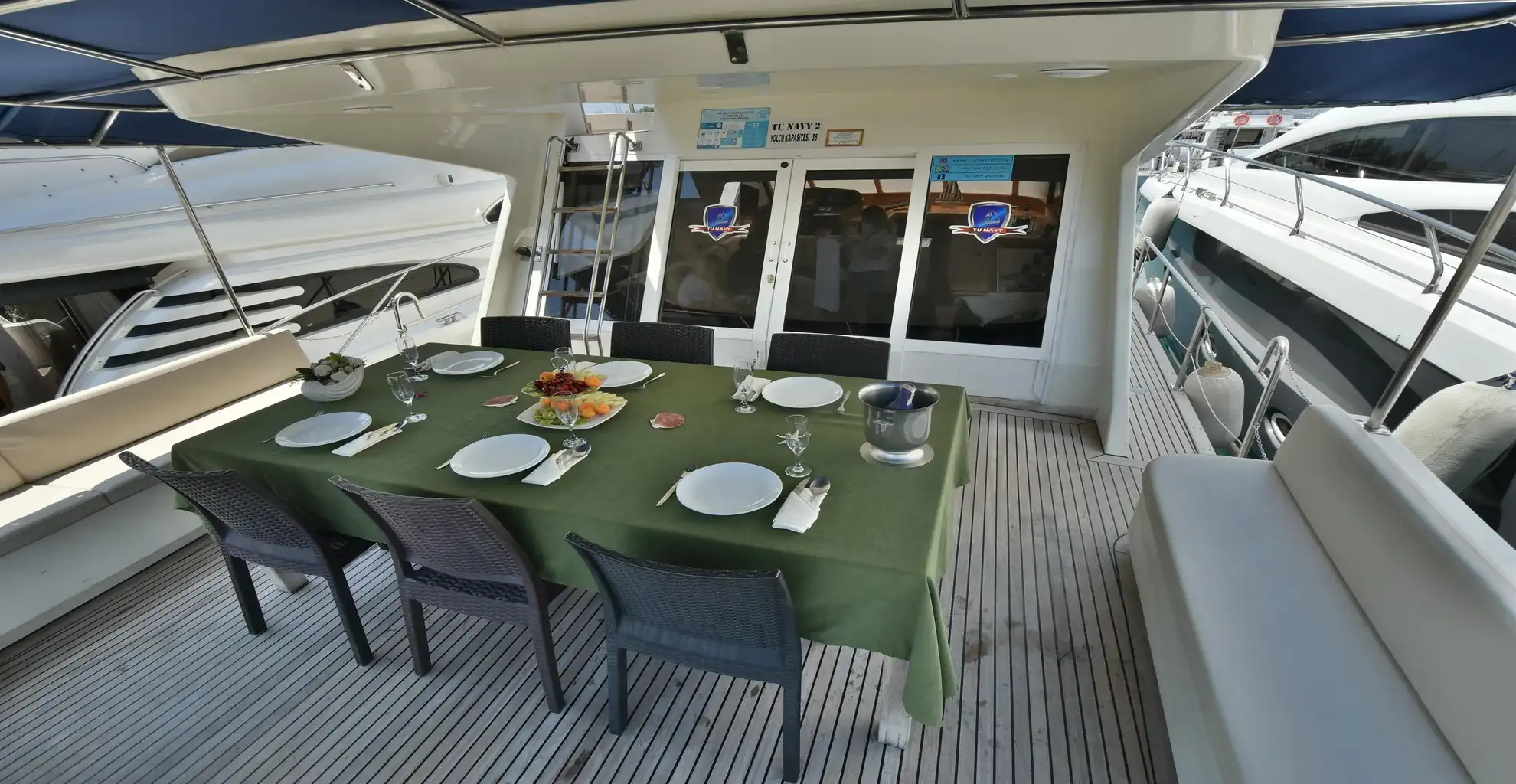TU NAVY 2 YACHT
